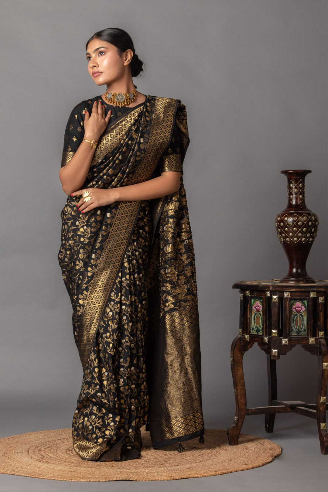 Indian wear, traditional wear, womens wear, ethnic wear Sarees, Sari, sadi 