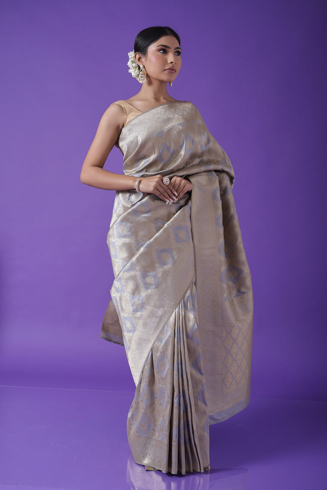 Indian wear, traditional wear, womens wear, ethnic wear Sarees, Sari, sadi 