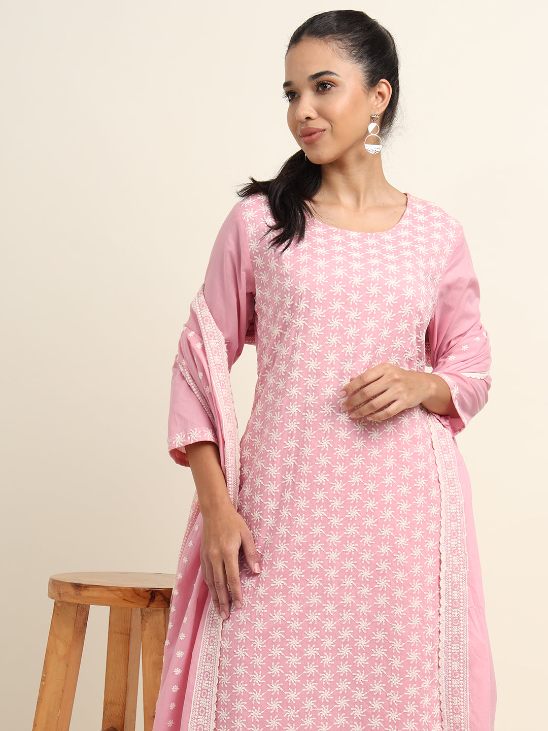 Indian Wear, Kurta Sets, Women kurt Set, Shadi Kurta, Stylist Kurta, Kurta for Wedding, Branded Kurta Sets, Zari Kurta Suit Set, Womesn Wear, Ethnic Wear, Traditional Wear, Kurta Sets, Suits set