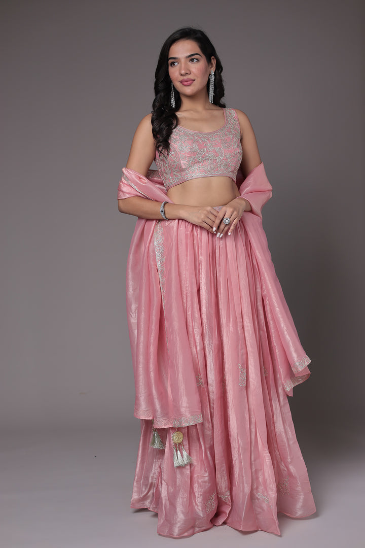 Zari Indowestern, Indowestern Fashion, Zari Jaipur Fashion, Western Fashion, Anarkali Womens Wear, Anarkali Suit, Zari Jaipur Fashion, Womens Wear, Ladies Wear, Quality fashion wear, Womens traditional wear