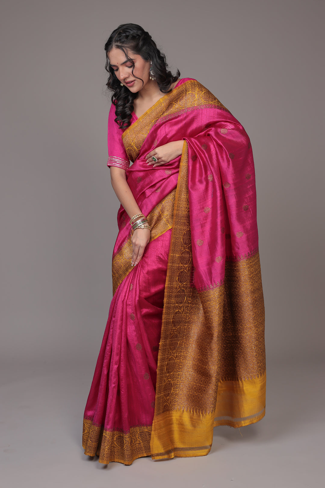 Hand Woven Pure handloom Saree