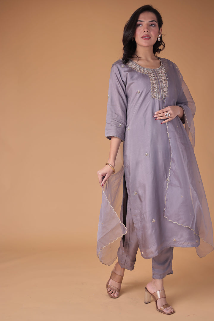 Silk Blend Suit with Thread and Zardozi work