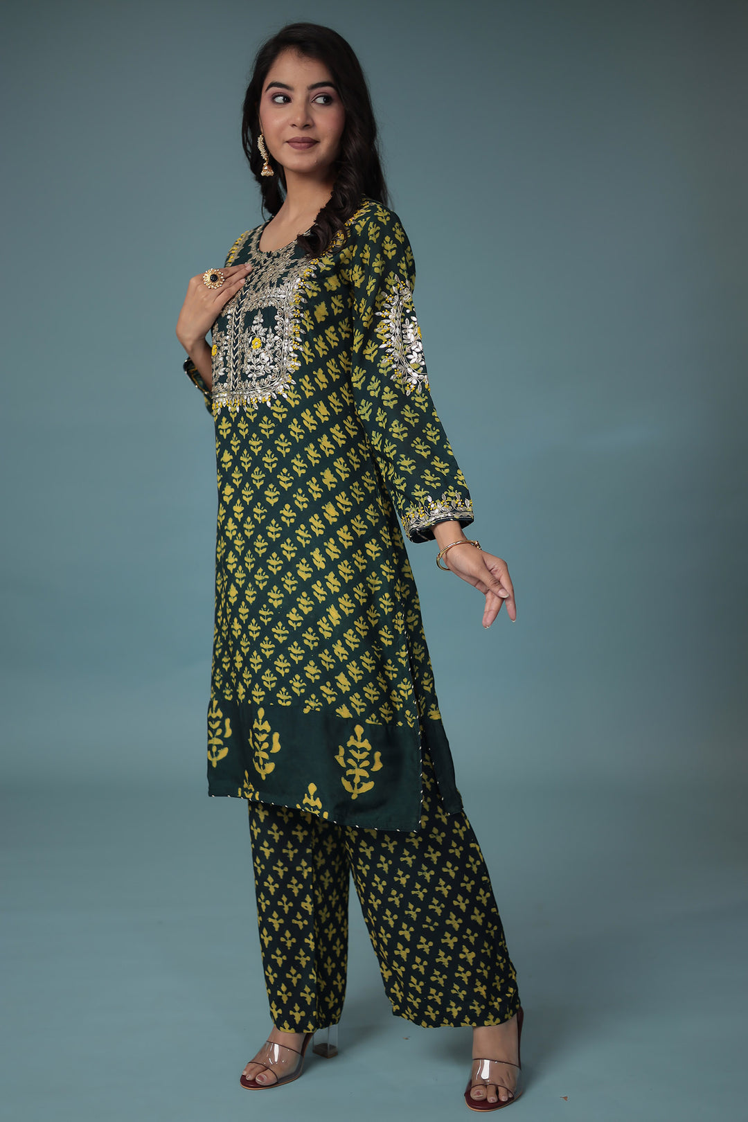 Indian wear, traditional wear, womens wear, ethnic wear Suit, Suits, 