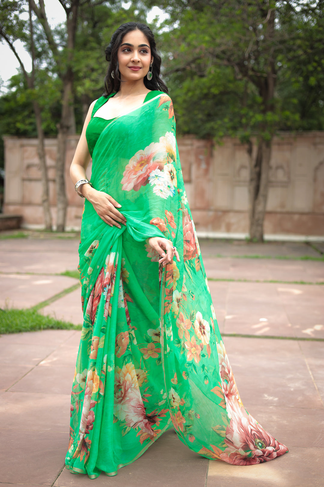 Floral Printed Chiffon Saree