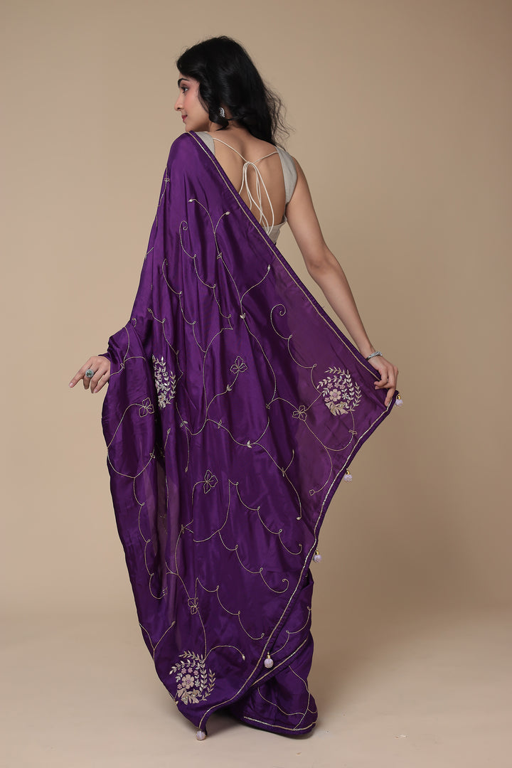 Indian wear, traditional wear, womens wear, ethnic wear Sarees, Sari, sadi 