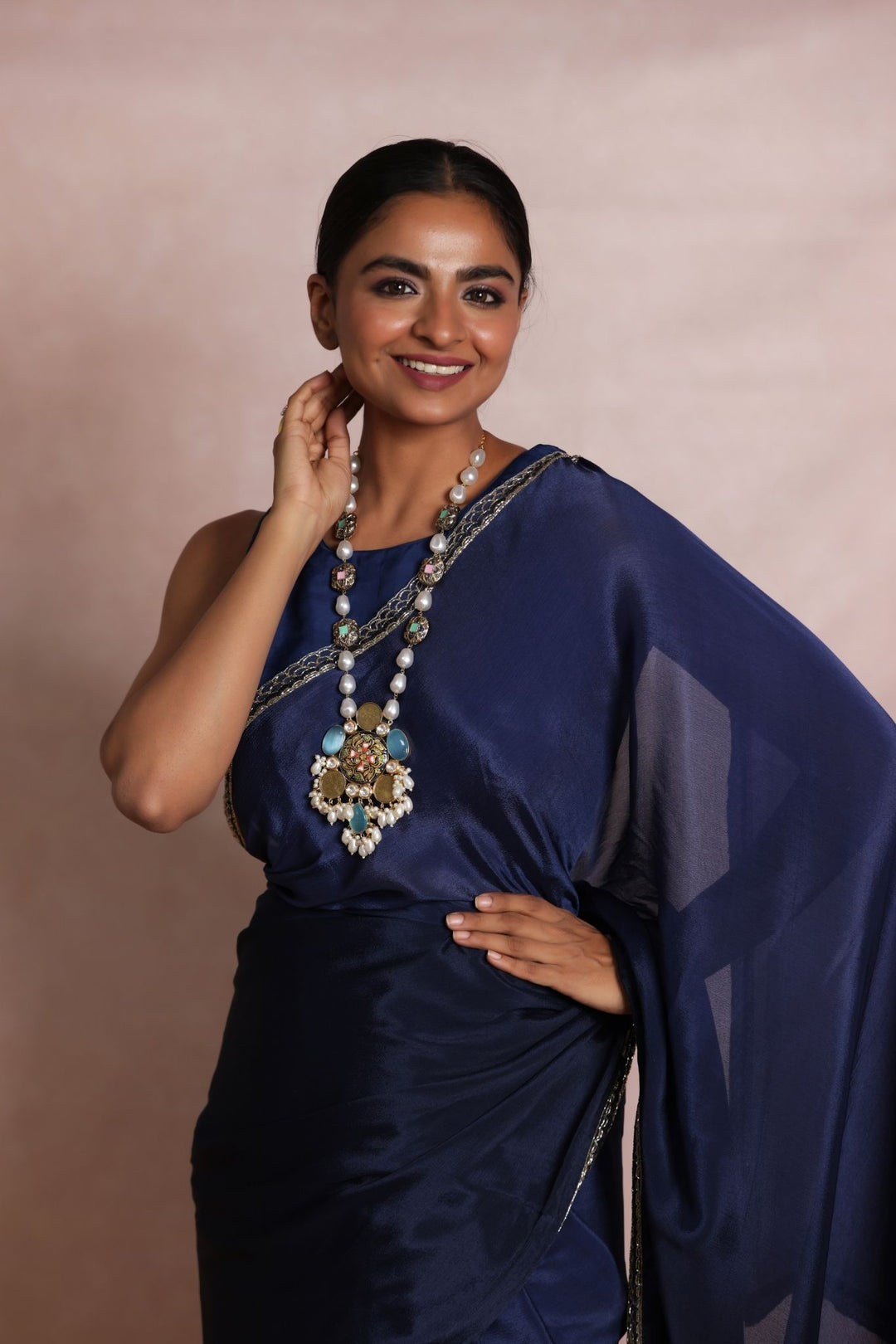 Silk Saree Embellished with Intricate Border Detailing