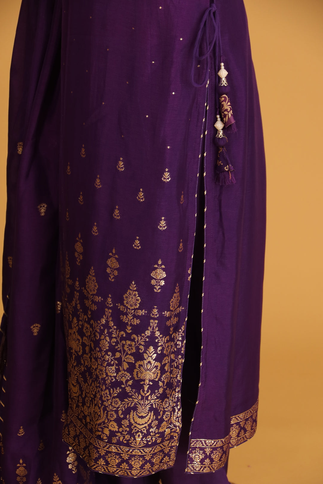 Indian wear, traditional wear, womens wear, ethnic wear Suit, Suits, 