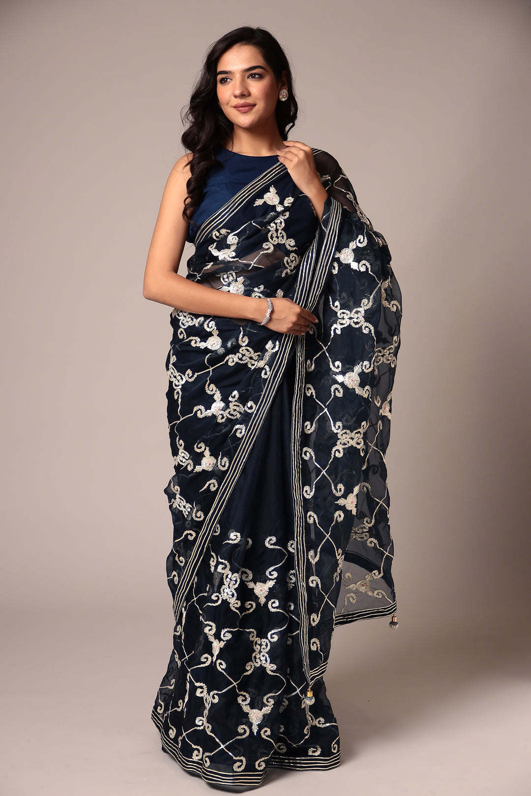 Indian wear, traditional wear, womens wear, ethnic wear Sarees, Sari, sadi 