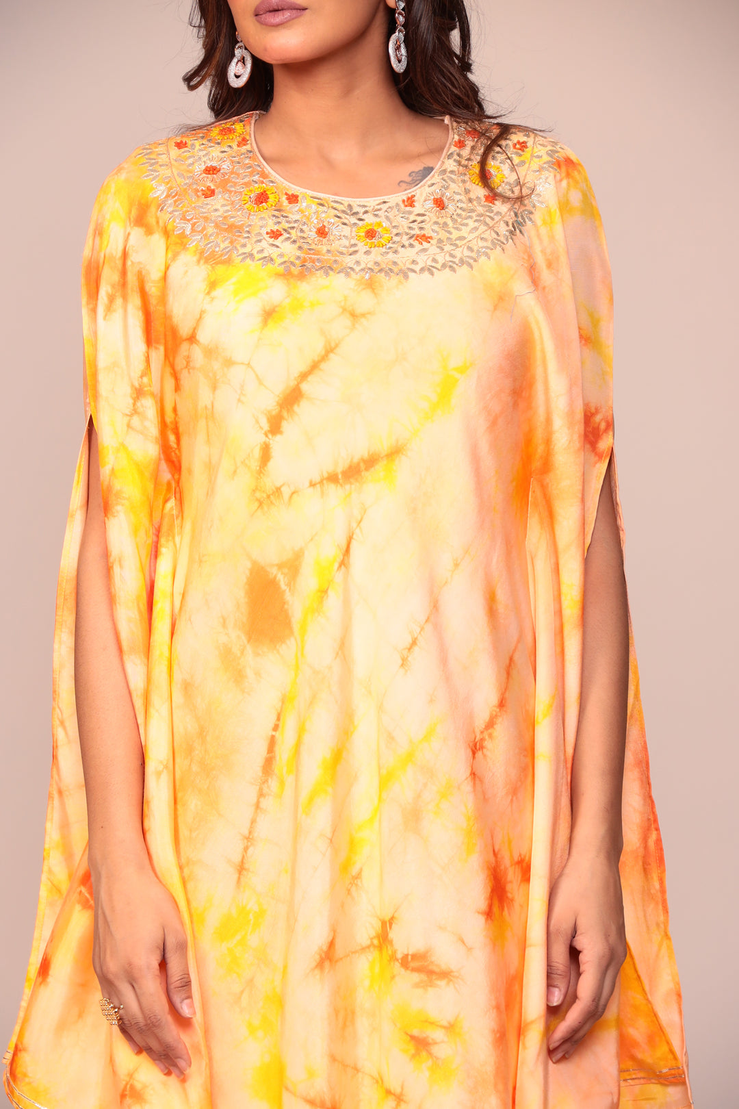 Tie & Dye Silk Kaftan (2Pcs) with Gota Patti and Thread Work.