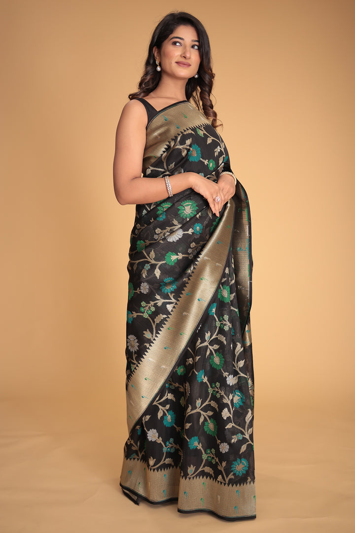 Indian wear, traditional wear, womens wear, ethnic wear Sarees, Sari, sadi 