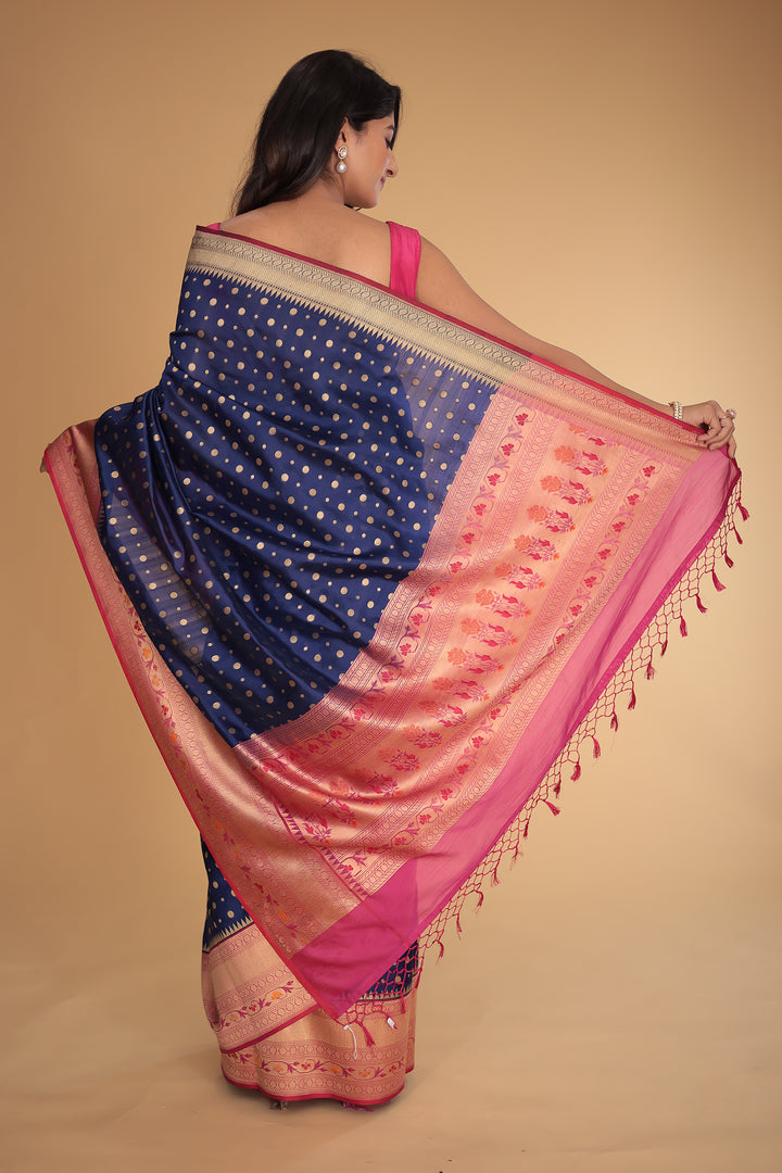 Indian wear, traditional wear, womens wear, ethnic wear Sarees, Sari, sadi 