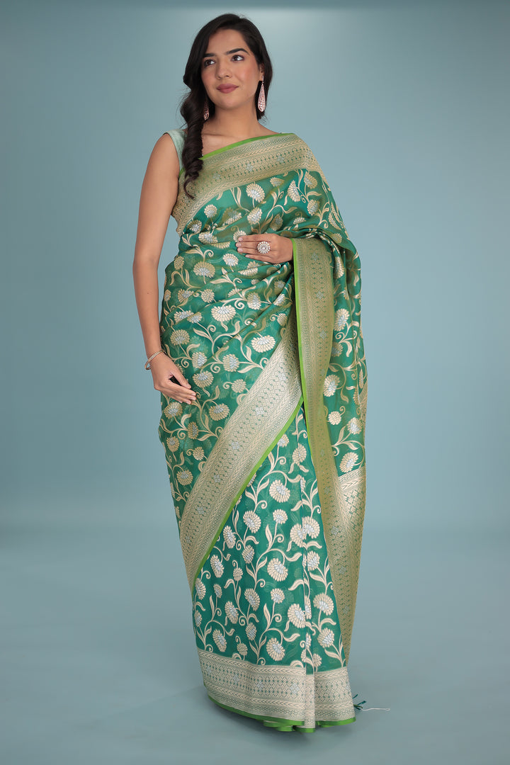 Indian wear, traditional wear, womens wear, ethnic wear Sarees, Sari, sadi 