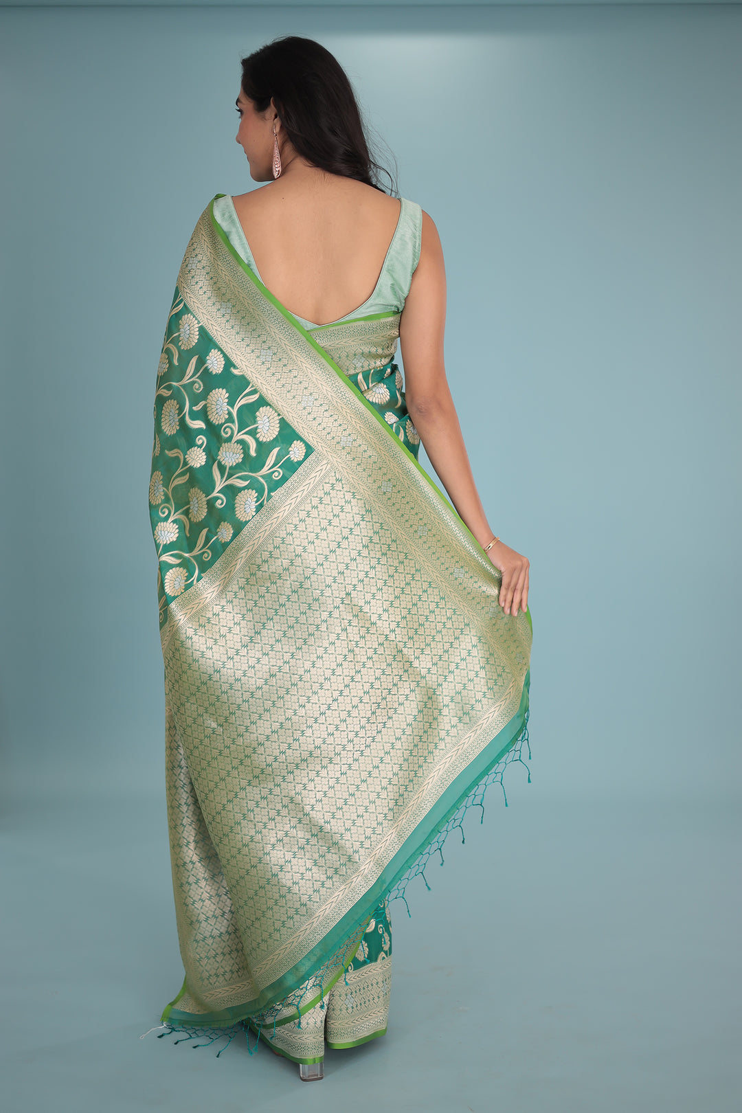 Indian wear, traditional wear, womens wear, ethnic wear Sarees, Sari, sadi 