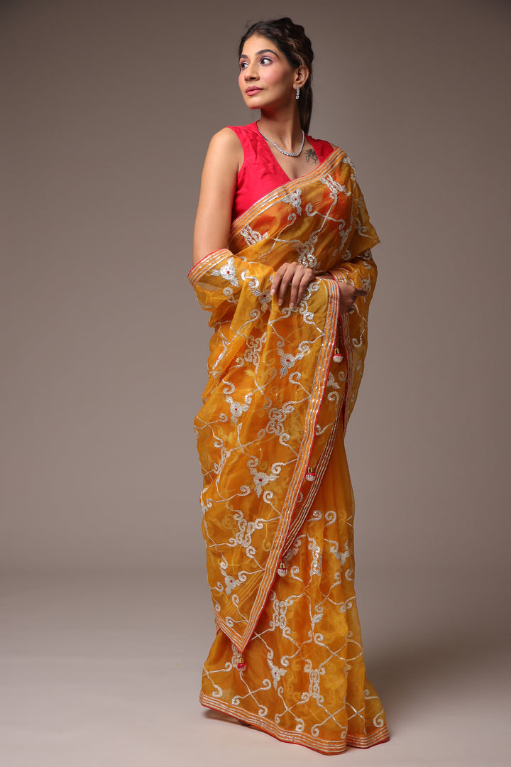 Indian wear, traditional wear, womens wear, ethnic wear Sarees, Sari, sadi 