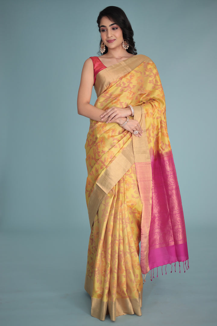 Indian wear, traditional wear, womens wear, ethnic wear Sarees, Sari, sadi 