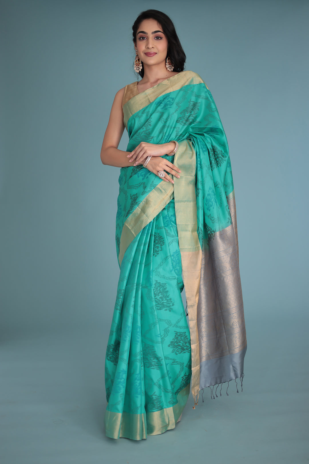 Indian wear, traditional wear, womens wear, ethnic wear Sarees, Sari, sadi 