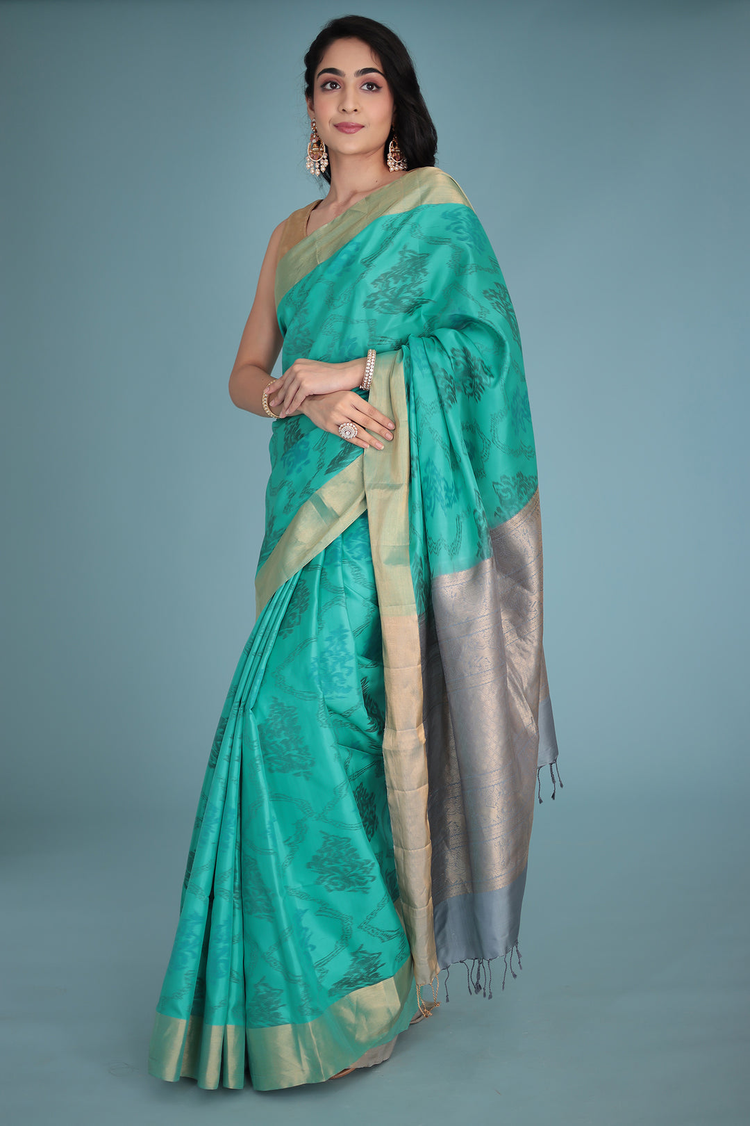 Indian wear, traditional wear, womens wear, ethnic wear Sarees, Sari, sadi 