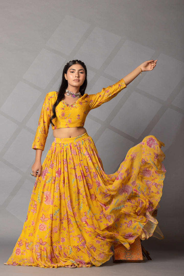 Lehenga Choli, Lehengas, Indian wear, traditional wear, womens wear, ethnic wear 