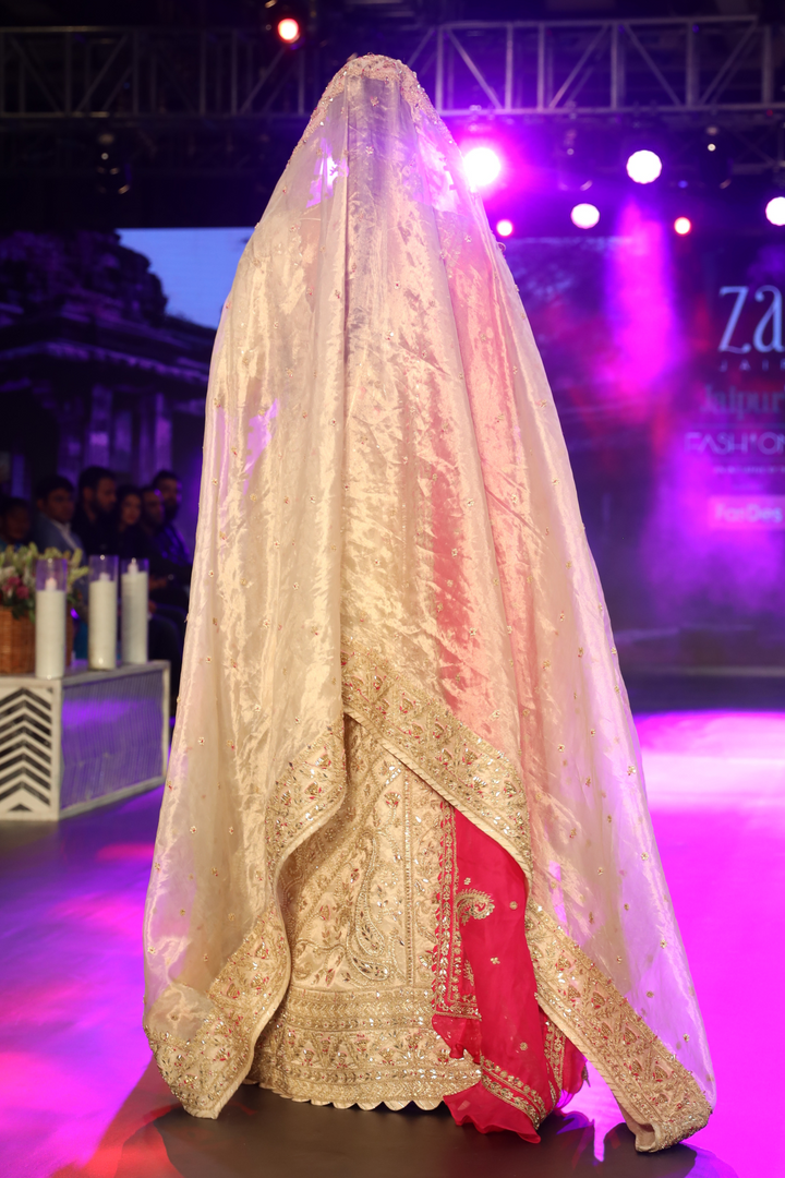 Buy Off White Tissue Lehenga for Bride Online | Zari Jaipur