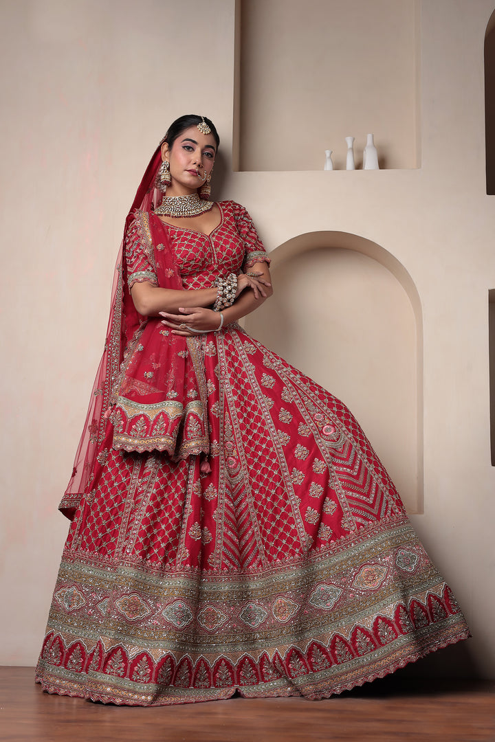 Indian Wear, Lehenga Sets, Lehenga choli Set, Shadi lehenga, Stylist Lehenga, Lehenga for Wedding, Branded Lehenga Sets, Zari Lehenga, Womesn Wear, Ethnic Wear, Traditional Wear