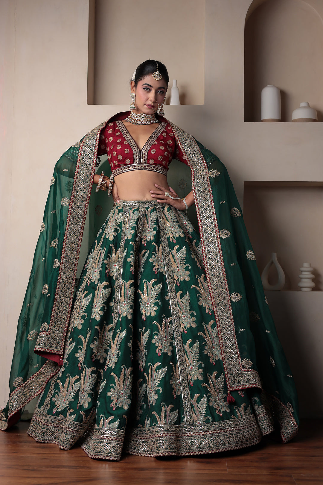 Indian Wear, Lehenga Sets, Lehenga choli Set, Shadi lehenga, Stylist Lehenga, Lehenga for Wedding, Branded Lehenga Sets, Zari Lehenga, Womesn Wear, Ethnic Wear, Traditional Wear