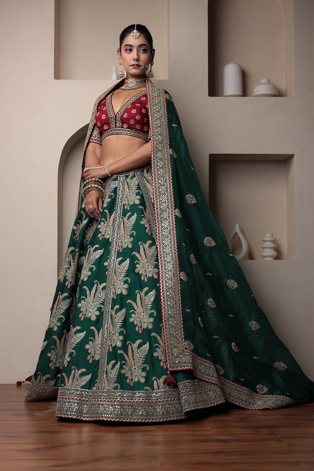 Indian Wear, Lehenga Sets, Lehenga choli Set, Shadi lehenga, Stylist Lehenga, Lehenga for Wedding, Branded Lehenga Sets, Zari Lehenga, Womesn Wear, Ethnic Wear, Traditional Wear