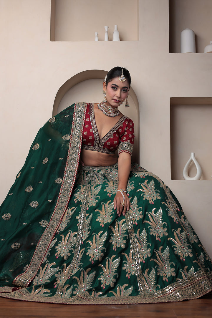 Indian Wear, Lehenga Sets, Lehenga choli Set, Shadi lehenga, Stylist Lehenga, Lehenga for Wedding, Branded Lehenga Sets, Zari Lehenga, Womesn Wear, Ethnic Wear, Traditional Wear