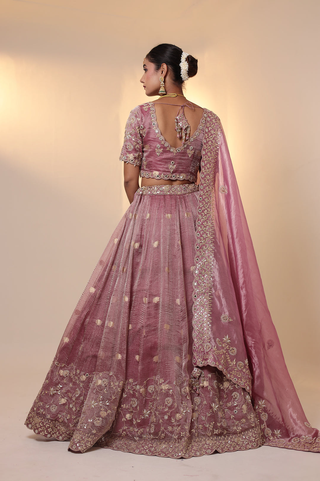 Indian Wear, Lehenga Sets, Lehenga choli Set, Shadi lehenga, Stylist Lehenga, Lehenga for Wedding, Branded Lehenga Sets, Zari Lehenga, Womesn Wear, Ethnic Wear, Traditional Wear