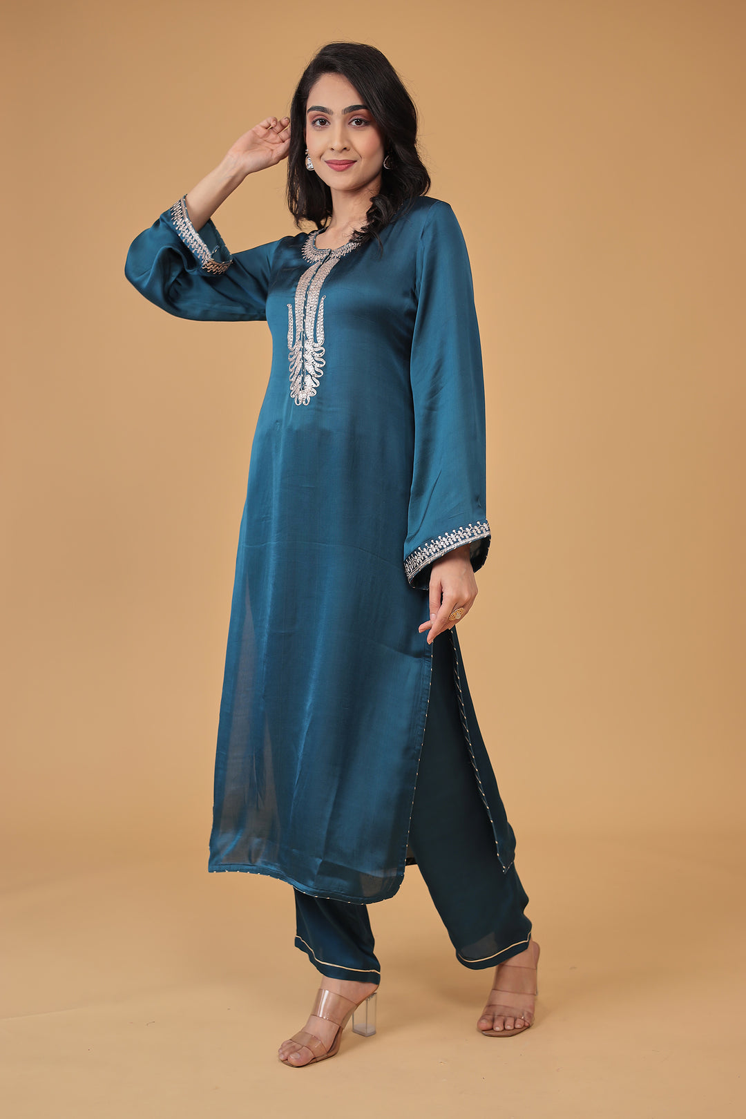 Indian wear, traditional wear, womens wear, ethnic wear Suit, Suits, 