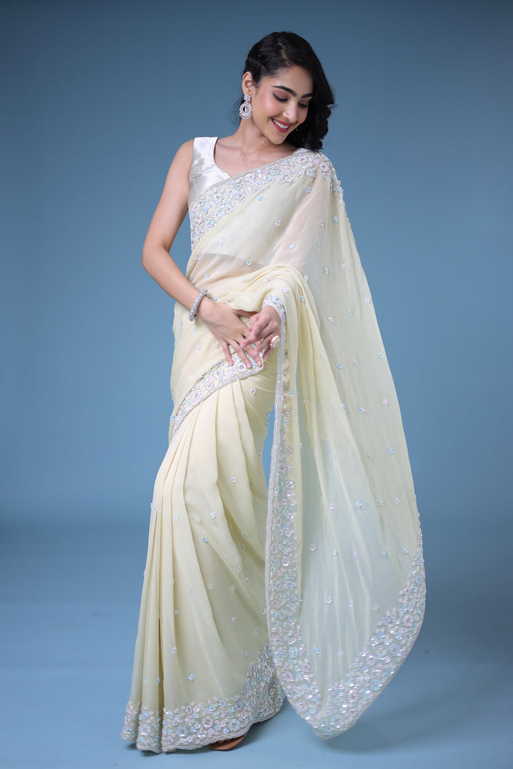 Indian wear, traditional wear, womens wear, ethnic wear Sarees, Sari, sadi 