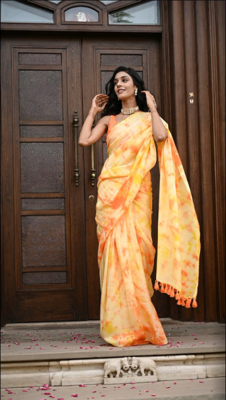 Indian wear, traditional wear, womens wear, ethnic wear Sarees, Sari, sadi 