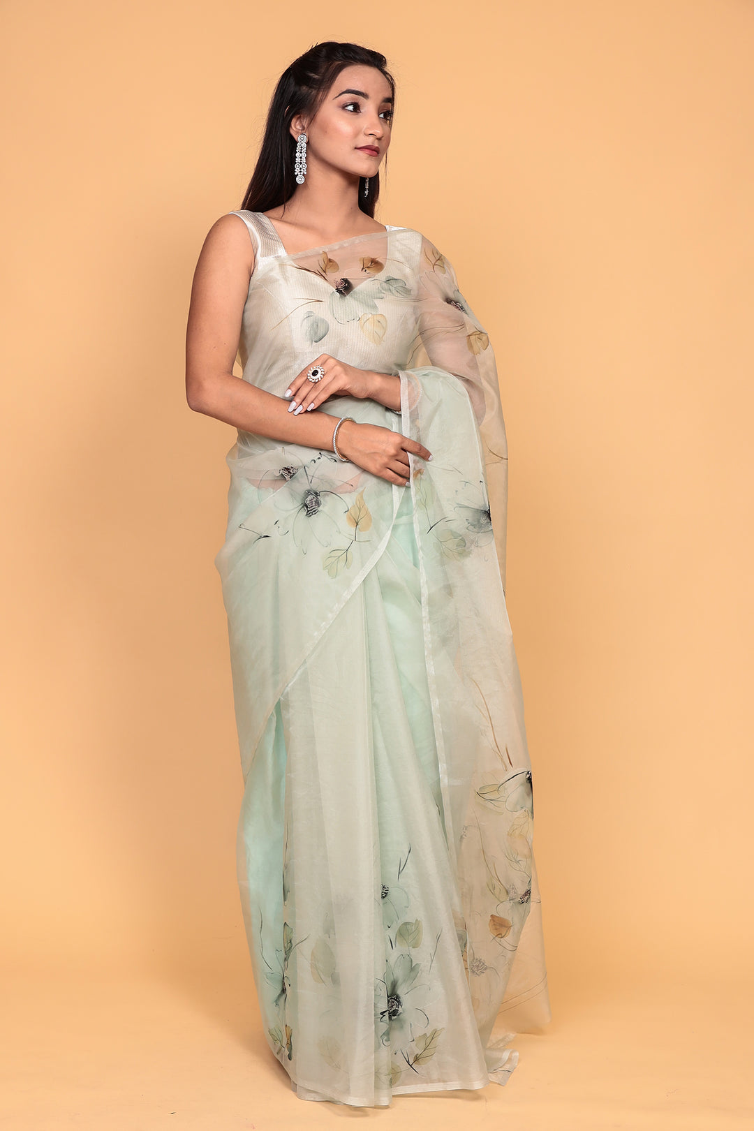 Indian wear, traditional wear, womens wear, ethnic wear Sarees, Sari, sadi 