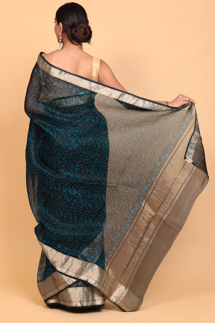 Indian wear, traditional wear, womens wear, ethnic wear Sarees, Sari, sadi 