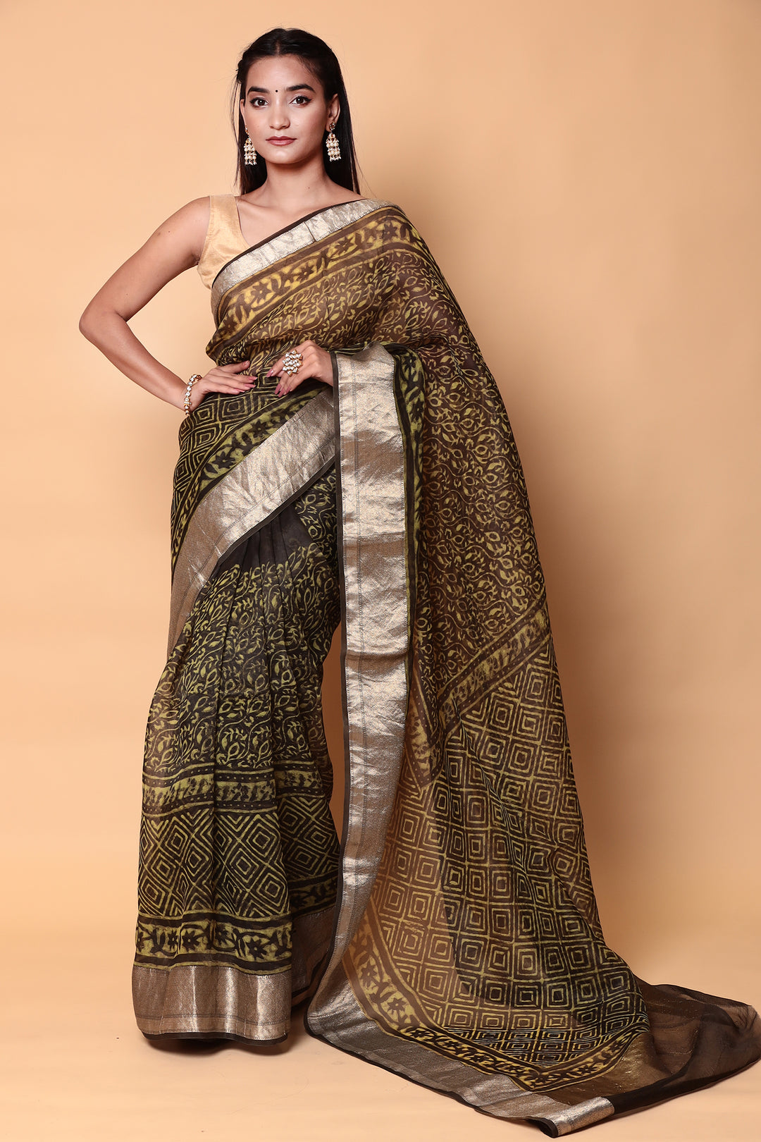 Indian wear, traditional wear, womens wear, ethnic wear Sarees, Sari, sadi 